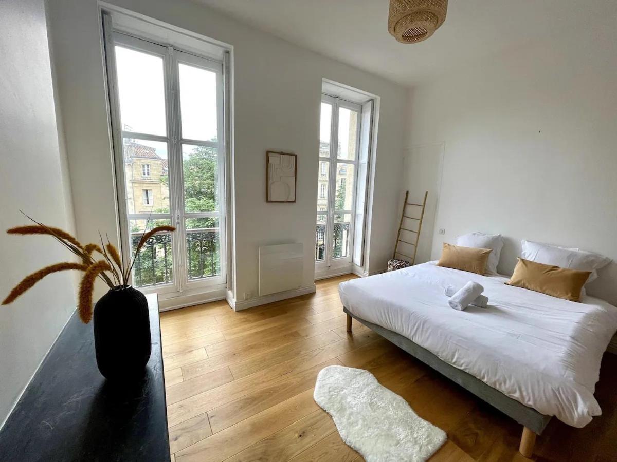 Superbe Appartement Neuf - Place Pey Berland Bordeaux Zewnętrze zdjęcie